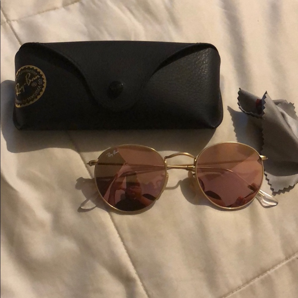 Ray ban